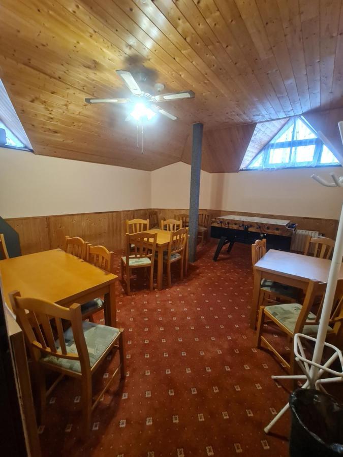 Garni Hotel Asas*** Most Kültér fotó