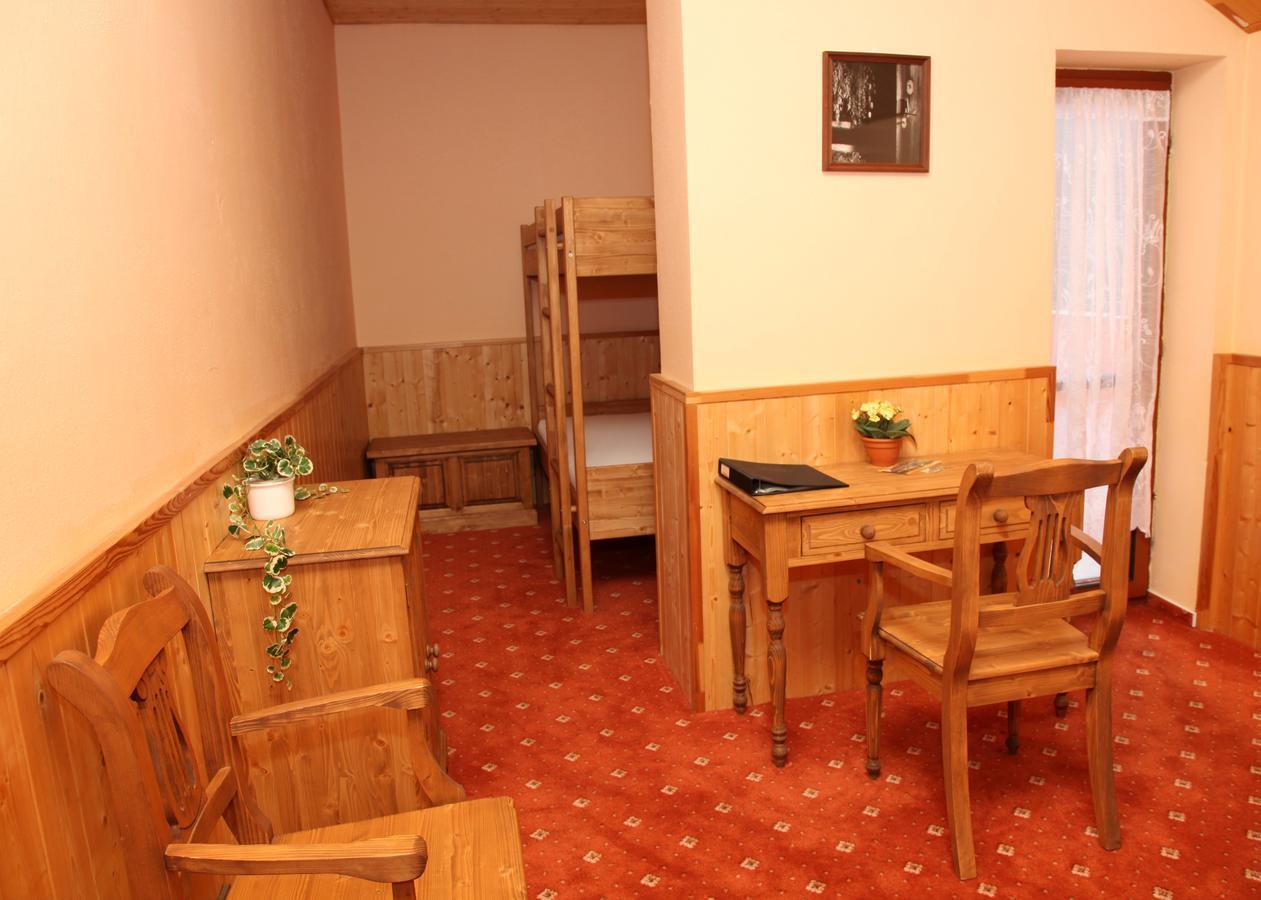 Garni Hotel Asas*** Most Kültér fotó