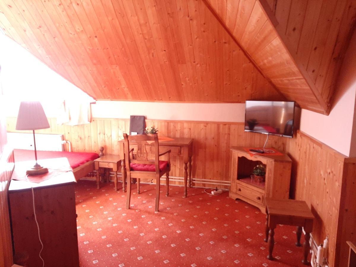 Garni Hotel Asas*** Most Kültér fotó
